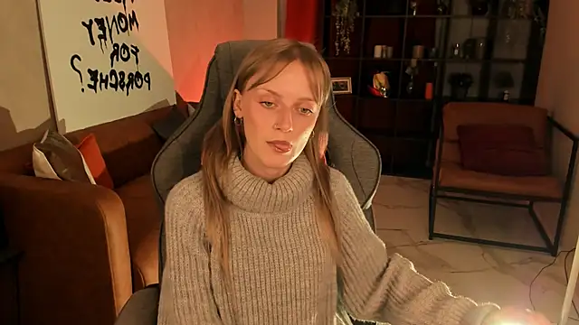 Snapshot of KiraMontoya chatting on 09/26/25, 06:01 KiraMontoya online show from 09/26/25, 06:01