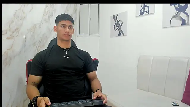 ANDRES STUD online show from 10/11/25, 04:22