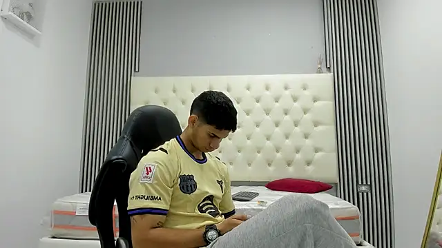 ANDRES STUD online show from 03/22/26, 03:43