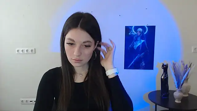 Snapshot of Eva_Eldis chatting on 02/18/25, 01:22 Eva Eldis online show from 02/18/25, 01:22