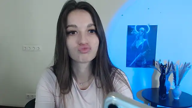 Snapshot of Eva_Eldis chatting on 03/10/25, 04:25 Eva Eldis online show from 03/10/25, 04:25