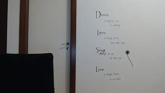 Snapshot of Eva_Eldis chatting on 09/12/25, 12:38 Eva Eldis online show from 09/12/25, 12:38