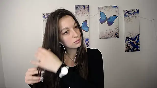 Eva Eldis online show from 04/18/26, 04:11