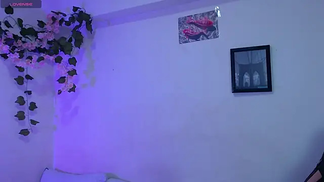 alaia sweetxxx online show from 04/21/26, 10:12