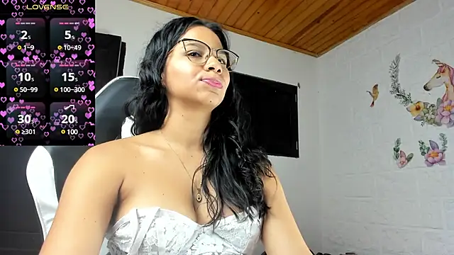 Snapshot of alisson_hoffman05 chatting on 03/09/25, 03:05 alisson hoffman05 online show from 03/09/25, 03:05