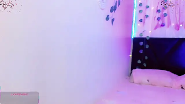 Irina milkmaid online show from 04/14/26, 07:20