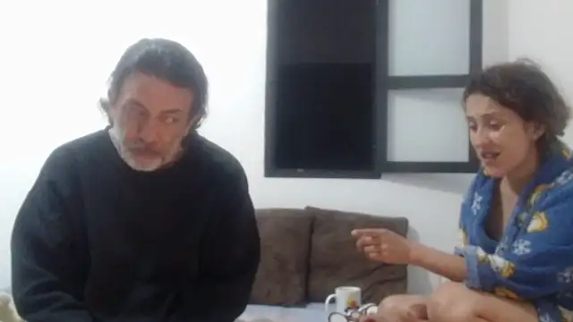 Snapshot of jeans_and_emma chatting on 09/19/25, 12:56 jeans and emma online show from 09/19/25, 12:56