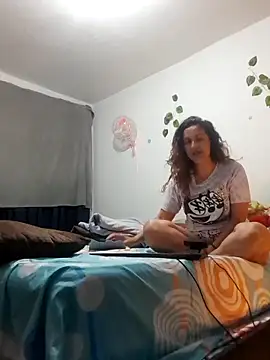 Snapshot of jeans_and_emma chatting on 11/23/25, 03:28 jeans and emma online show from 11/23/25, 03:28