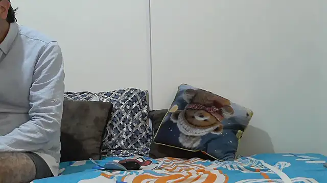 jeans and emma online show from 03/11/26, 12:38