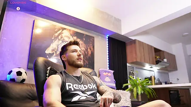 Snapshot of David_blake_ chatting on 02/25/26, 05:39 David blake online show from 02/25/26, 05:39