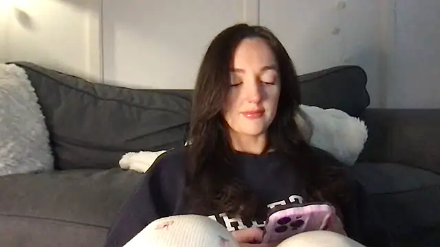 laceyjames24 online show from 03/25/26, 01:06