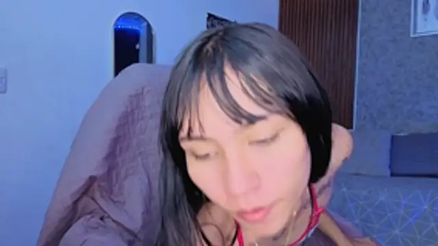 Miaa Lee7 online show from 04/22/26, 08:21