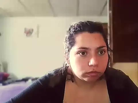 Snapshot of isabellapurple chatting on 02/18/26, 07:32 isabellapurple online show from 02/18/26, 07:32