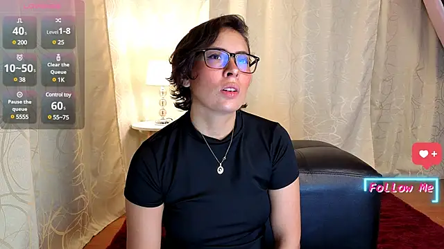 sophia dumont online show from 03/03/25, 02:26