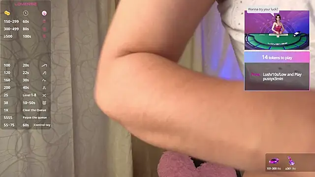 sophia dumont online show from 03/22/25, 02:27