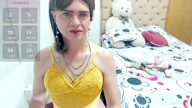 Snapshot of Dolldirtyxxx chatting on 09/11/25, 04:45 Dolldirtyxxx online show from 09/11/25, 04:45