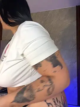 Madissonlove 1 online show from 09/22/25, 03:14