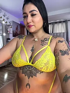 Madissonlove 1 online show from 01/19/26, 01:26