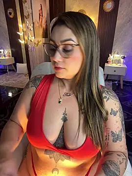 Madissonlove 1 online show from 07/18/26, 04:05