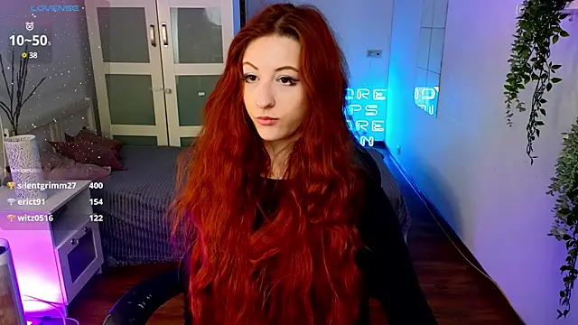 Katy diamond  online show from 03/19/25, 08:01