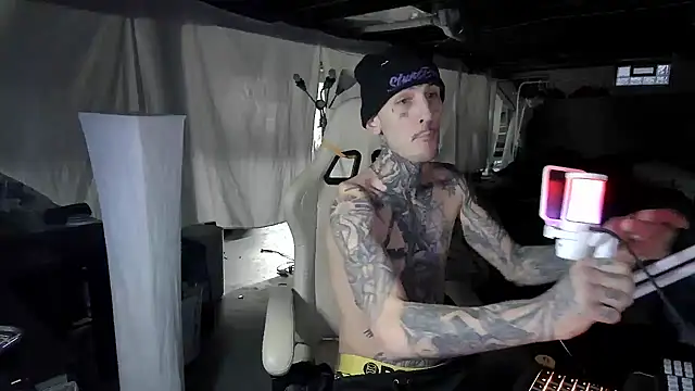 BadJewfucks online show from 01/10/26, 10:36