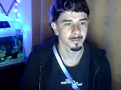 venusfranco 94 online show from 04/23/26, 03:30