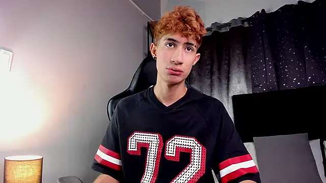 NovaaWheler online show from 12/04/25, 07:00