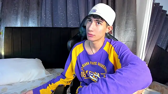 NovaaWheler online show from 03/02/26, 12:01