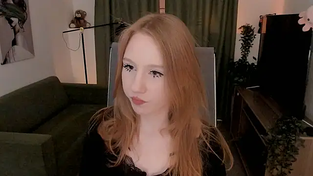 Snapshot of DariaTate chatting on 05/07/26, 11:37 DariaTate online show from 05/07/26, 11:37