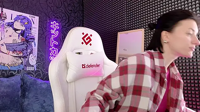 roxy riot  online show from 03/01/25, 01:22