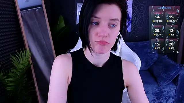 roxy riot  online show from 02/07/26, 01:31