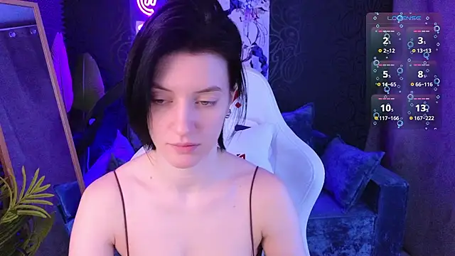 roxy riot  online show from 02/18/26, 01:34