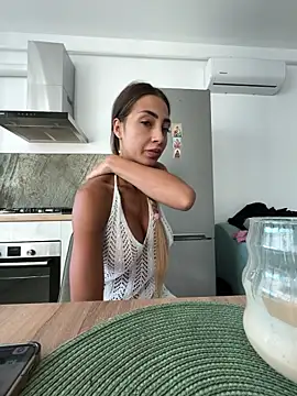 BonyBon29 online show from 09/19/25, 05:20