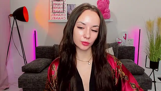 Snapshot of Suga_babe chatting on 03/06/25, 08:16 Suga babe online show from 03/06/25, 08:16