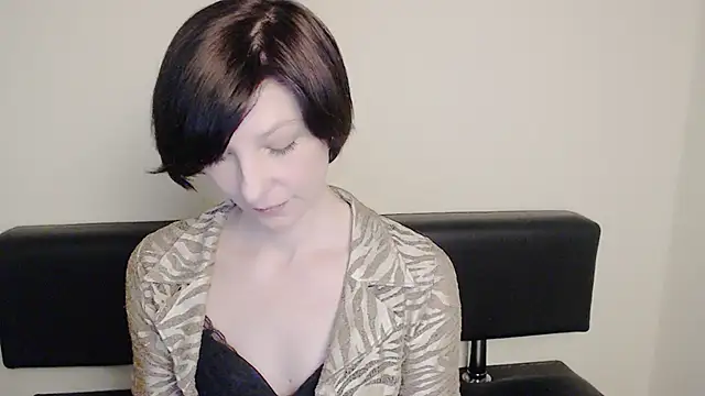  AngeliaFlow  online show from 02/08/25, 01:22