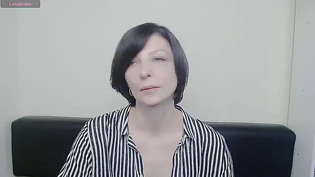  AngeliaFlow  online show from 02/24/25, 07:33