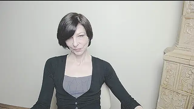  AngeliaFlow  online show from 03/01/25, 06:57