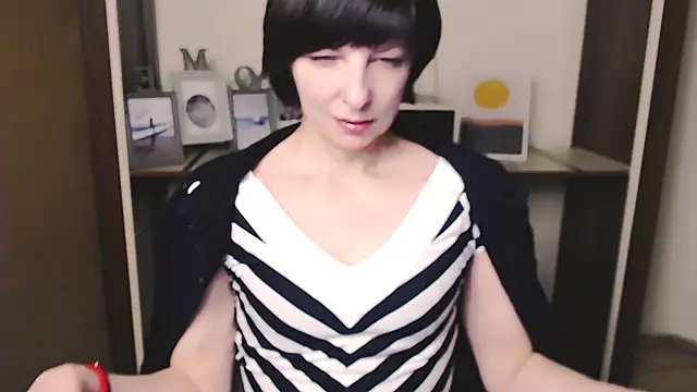  AngeliaFlow  online show from 04/04/26, 09:51