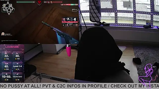Snapshot of Gamergirl-Linela chatting on 02/13/25, 07:45 Gamergirl-Linela online show from 02/13/25, 07:45