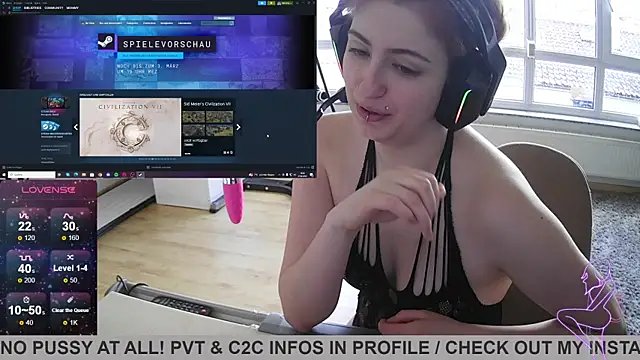 Snapshot of Gamergirl-Linela chatting on 02/27/25, 03:05 Gamergirl-Linela online show from 02/27/25, 03:05
