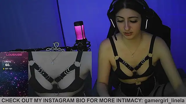 Gamergirl-Linela online show from 01/16/26, 10:03