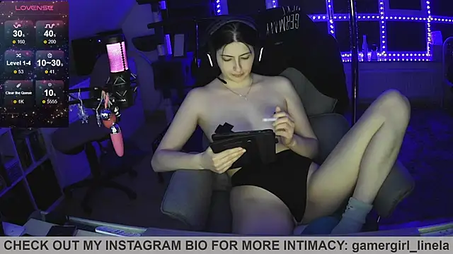Snapshot of Gamergirl-Linela chatting on 06/10/26, 12:22 Gamergirl-Linela online show from 06/10/26, 12:22
