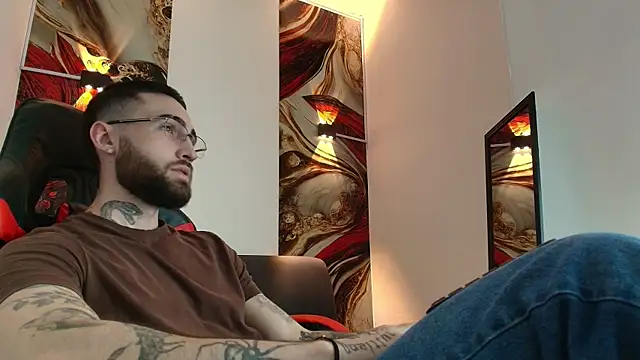 Luke davis01 online show from 09/23/25, 01:14