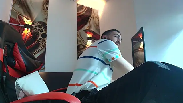 Luke davis01 online show from 09/29/25, 01:05