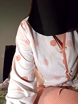 Milan-88 online show from 10/23/25, 08:57