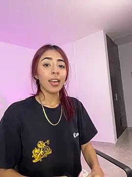 Mirandaa Rogers online show from 04/13/26, 07:08