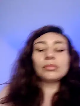 Snapshot of _michonne_ chatting on 12/15/25, 08:57 michonne online show from 12/15/25, 08:57