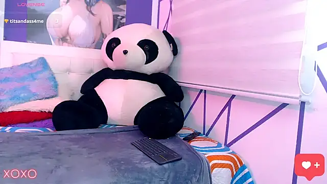 Snapshot of melody_toy chatting on 03/03/26, 09:31 melody toy online show from 03/03/26, 09:31