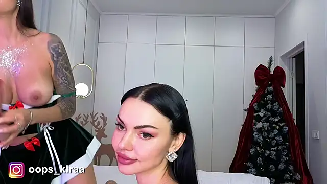 AmyLeeplay online show from 12/20/25, 04:03