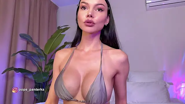 Snapshot of AmyLeeplay chatting on 06/01/26, 03:36 AmyLeeplay online show from 06/01/26, 03:36